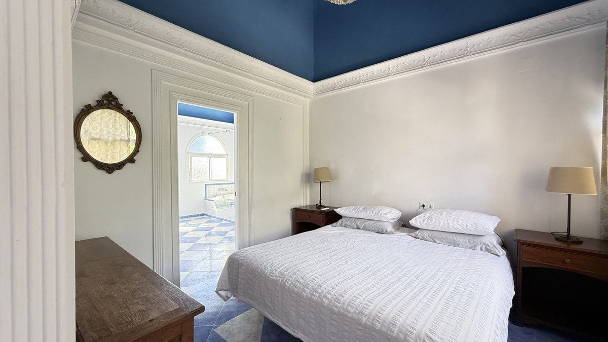 Detached Villa in Torremolinos, Costa del Sol – 5 beds – 1300000 € - photo 22 of 36