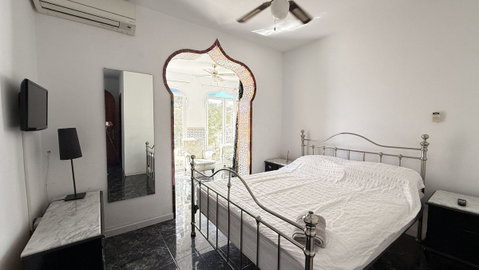 Detached Villa in Torremolinos, Costa del Sol – 5 beds – 1300000 € - photo 26 of 36
