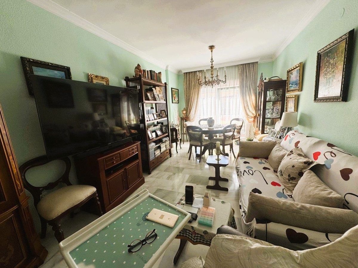 Middle Floor Apartment in Mijas, Costa del Sol – 3 beds – 340000 € - photo 3 of 27