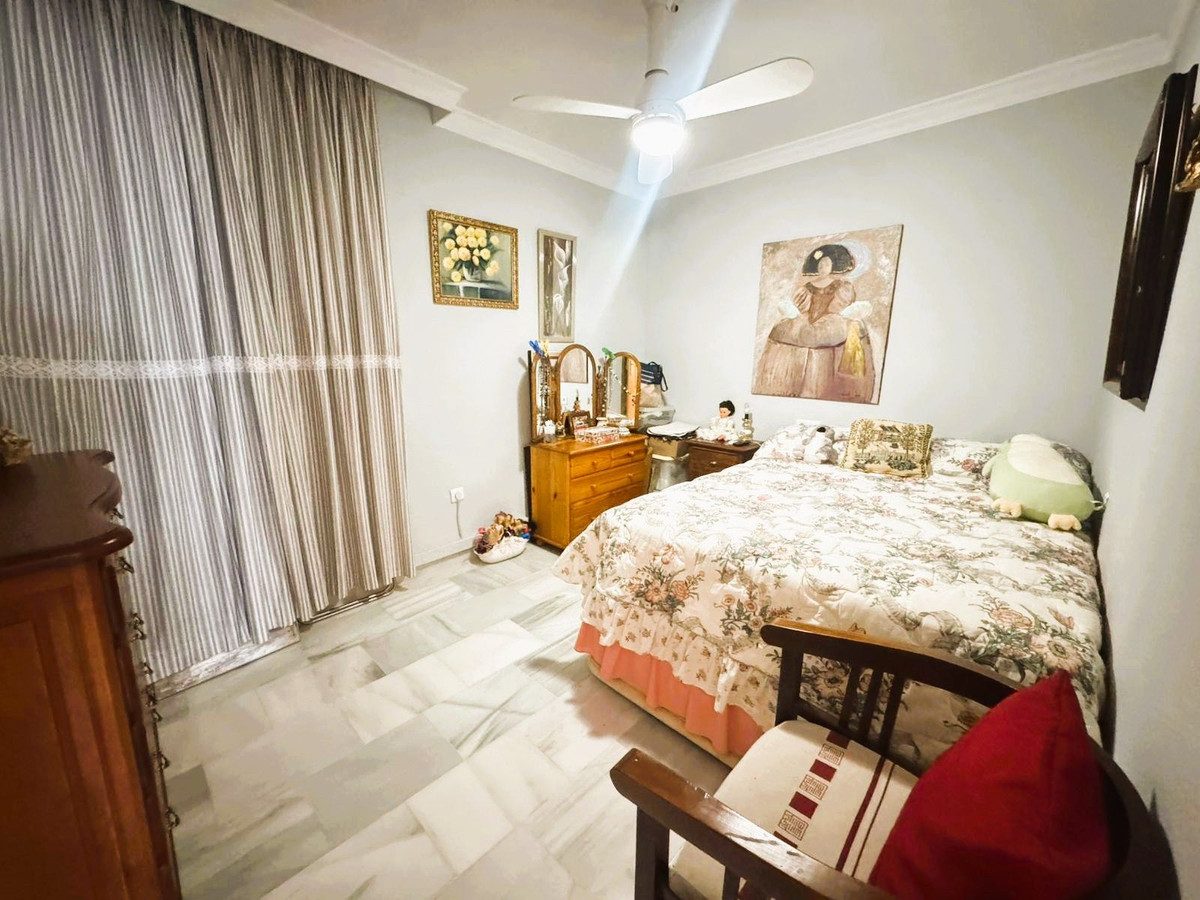 Middle Floor Apartment in Mijas, Costa del Sol – 3 beds – 340000 € - photo 20 of 27