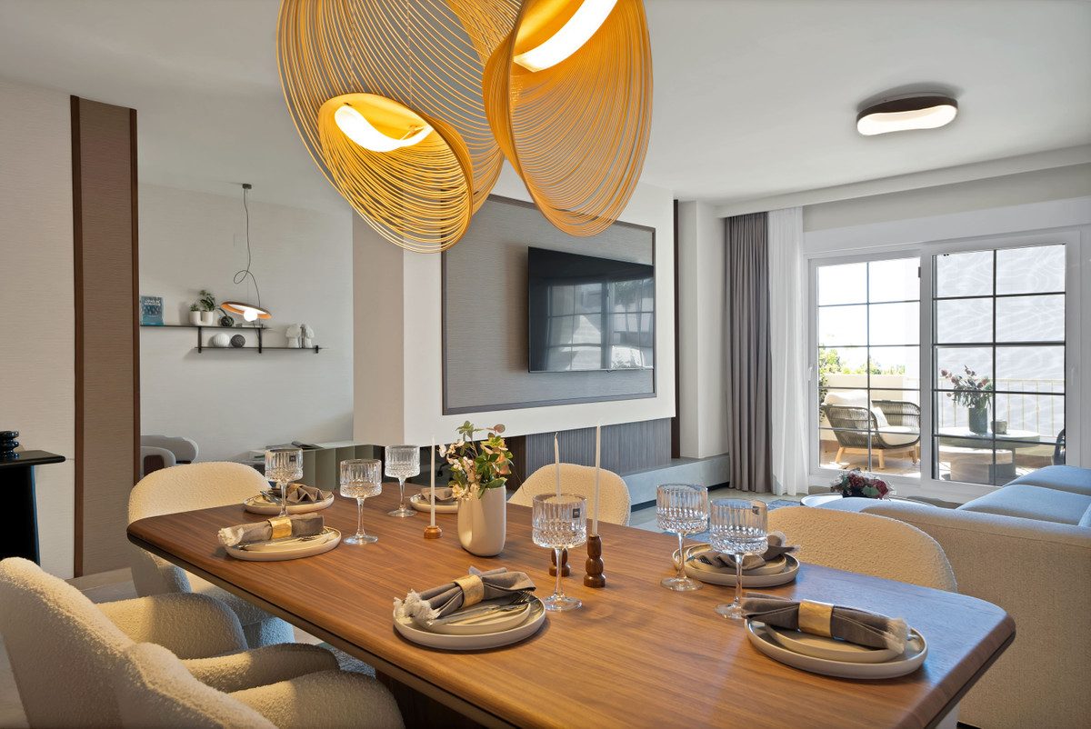 Middle Floor Apartment in Marbella, Costa del Sol – 2 beds – 1199000 € - photo 6 of 21