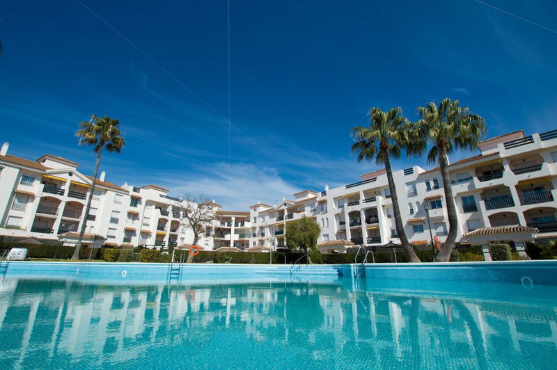 Middle Floor Apartment in Marbella, Costa del Sol – 3 beds – 600000 €