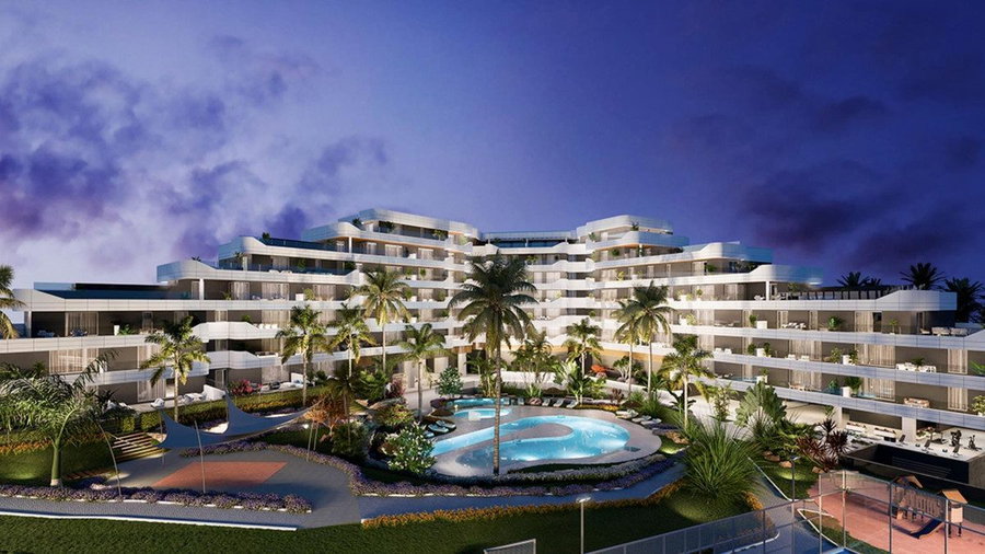 Middle Floor Apartment in Estepona, Costa del Sol – 2 beds – 595000 € - photo 1 of 20
