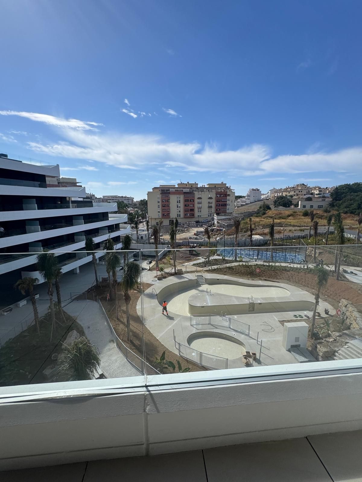 Middle Floor Apartment in Estepona, Costa del Sol – 2 beds – 595000 € - photo 12 of 20