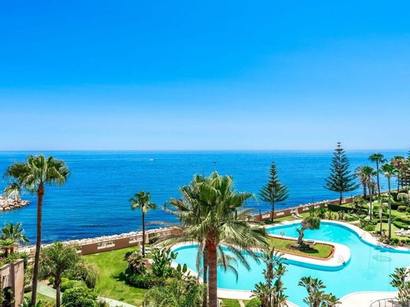 Ground Floor Apartment in Marbella, Costa del Sol – 2 beds – 1650000 €