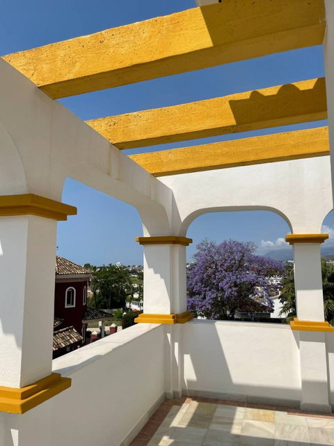 Detached Villa in Marbella, Costa del Sol – 4 beds – 1650000 € - photo 10 of 22