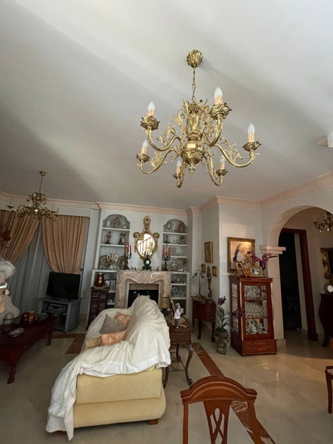 Detached Villa in Marbella, Costa del Sol – 4 beds – 1650000 € - photo 21 of 22
