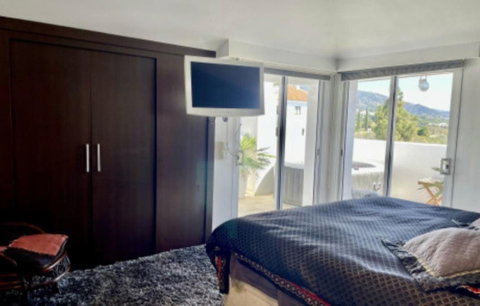 Penthouse in Marbella, Costa del Sol – 2 beds – 650000 € - photo 15 of 32