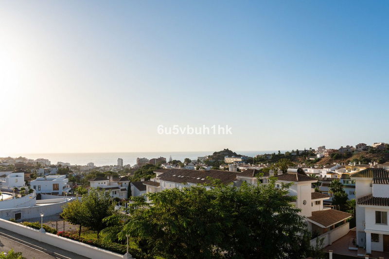 Townhouse in Benalmadena, Costa del Sol – 5 beds – 645000 €