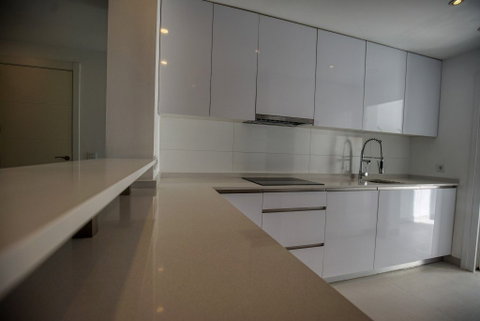 Ground Floor Apartment in Estepona, Costa del Sol – 2 beds – 550000 € - photo 4 of 15