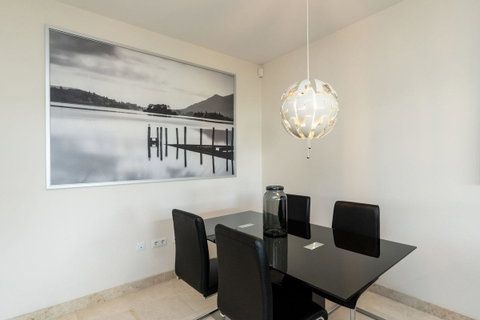 Middle Floor Apartment in Málaga, Costa del Sol – 2 beds – 465000 € - photo 8 of 33