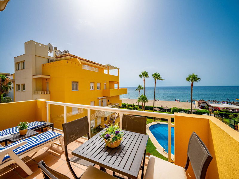 Middle Floor Apartment in Torremolinos, Costa del Sol – 2 beds – 575000 €