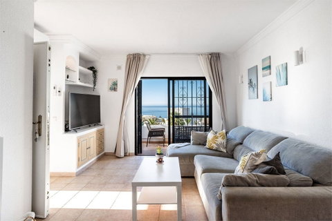 Ground Floor Apartment in Torremolinos, Costa del Sol – 2 beds – 299000 € - photo 3 of 29