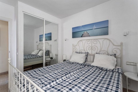 Ground Floor Apartment in Torremolinos, Costa del Sol – 2 beds – 299000 € - photo 10 of 29