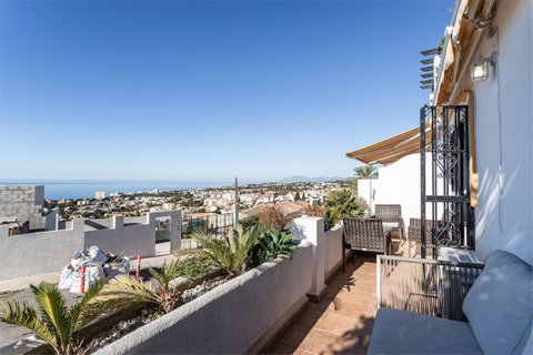 Ground Floor Apartment in Torremolinos, Costa del Sol – 2 beds – 299000 € - photo 14 of 29