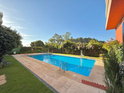 Middle Floor Apartment in Fuengirola, Costa del Sol – 2 beds – 449000 € - photo 20 of 22
