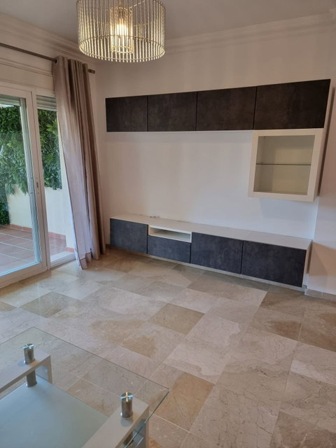 Middle Floor Apartment in Mijas, Costa del Sol – 2 beds – 320000 € - photo 2 of 27