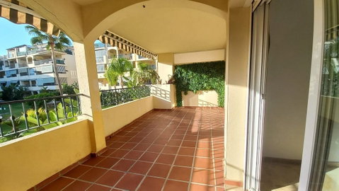 Middle Floor Apartment in Mijas, Costa del Sol – 2 beds – 320000 € - photo 19 of 27