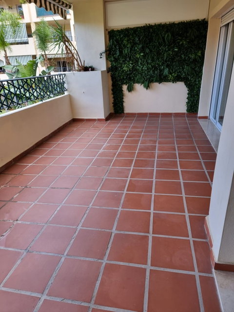 Middle Floor Apartment in Mijas, Costa del Sol – 2 beds – 320000 € - photo 20 of 27