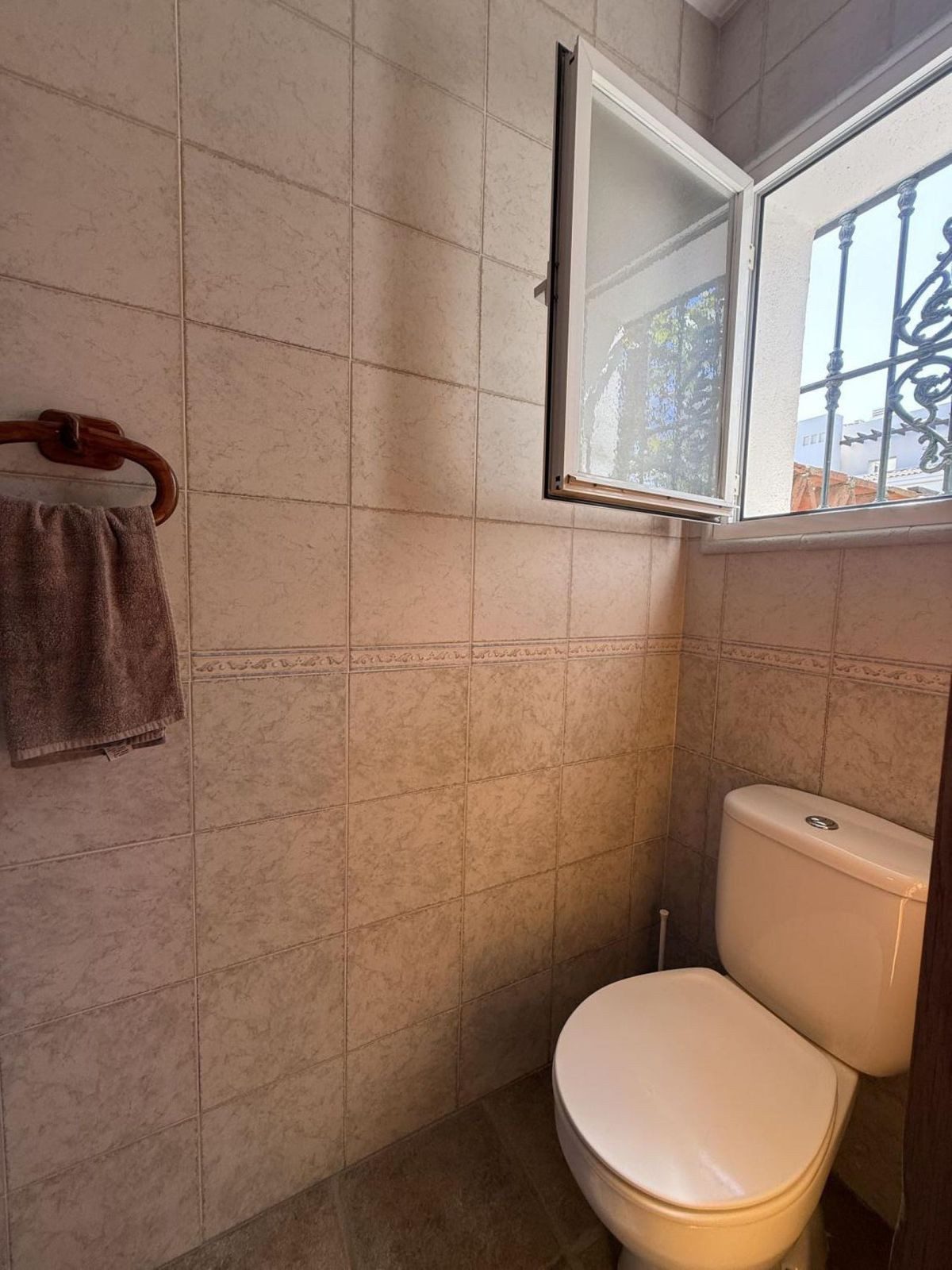 Townhouse in Estepona, Costa del Sol – 4 beds – 530000 € - photo 13 of 24