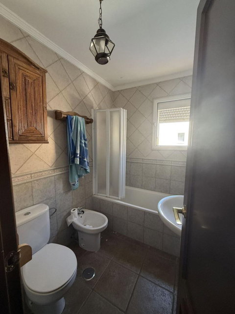 Townhouse in Estepona, Costa del Sol – 4 beds – 530000 € - photo 17 of 24