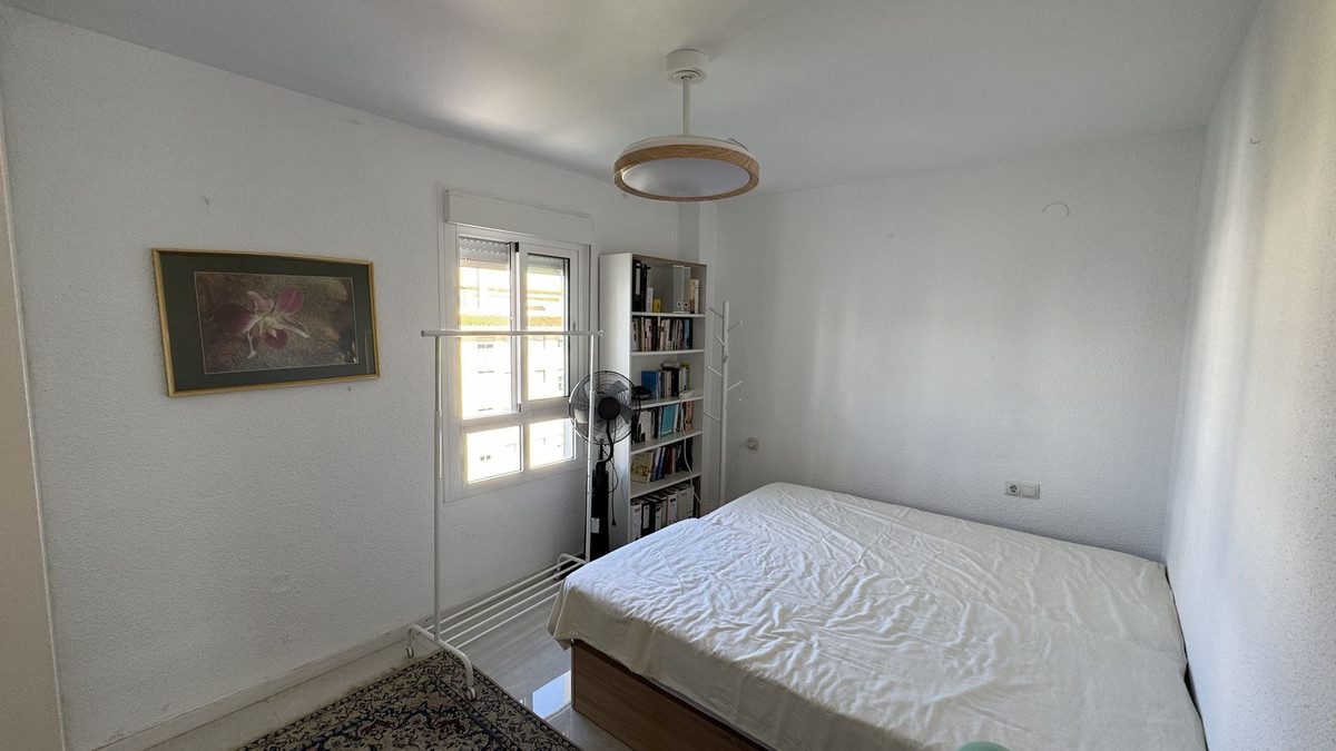Middle Floor Apartment in Torremolinos, Costa del Sol – 3 beds – 420000 € - photo 10 of 28