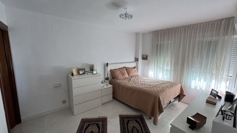 Middle Floor Apartment in Torremolinos, Costa del Sol – 3 beds – 420000 € - photo 16 of 28