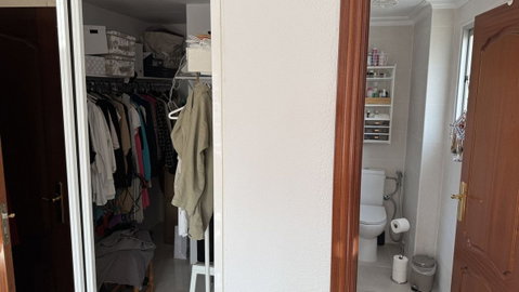 Middle Floor Apartment in Torremolinos, Costa del Sol – 3 beds – 420000 € - photo 23 of 28