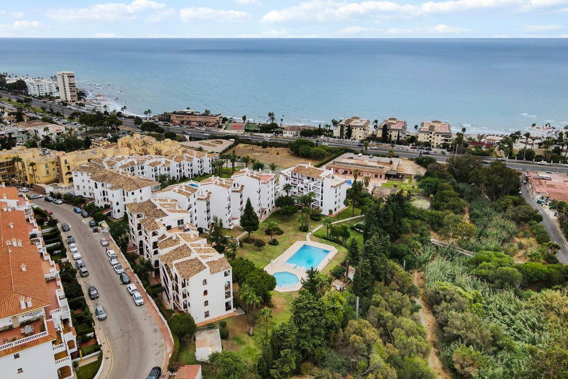 Middle Floor Apartment in Mijas, Costa del Sol – 2 beds – 319000 €
