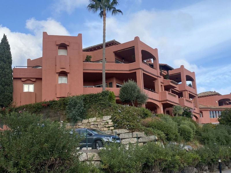 Middle Floor Apartment in Benalmadena, Costa del Sol – 3 beds – 595000 €