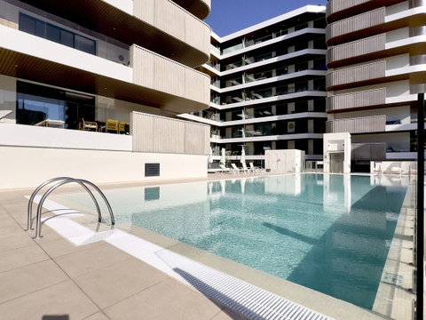 Middle Floor Apartment in Torremolinos, Costa del Sol – 2 beds – 719000 € - photo 32 of 54