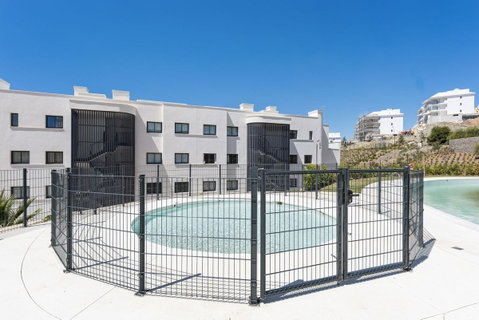 Ground Floor Apartment in Fuengirola, Costa del Sol – 2 beds – 599000 € - photo 13 of 31