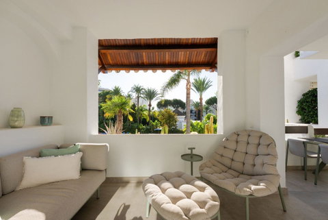 Middle Floor Apartment in Marbella, Costa del Sol – 3 beds – 1950000 € - photo 15 of 43