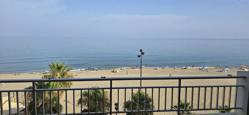 Middle Floor Apartment in Fuengirola, Costa del Sol – 2 beds – 616000 €