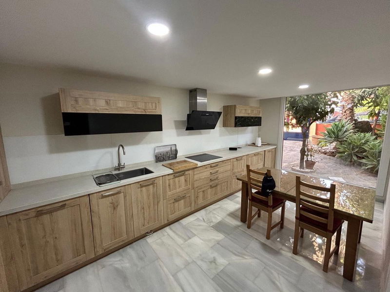 Semi-Detached House in Benahavís, Costa del Sol – 4 beds – 700000 €