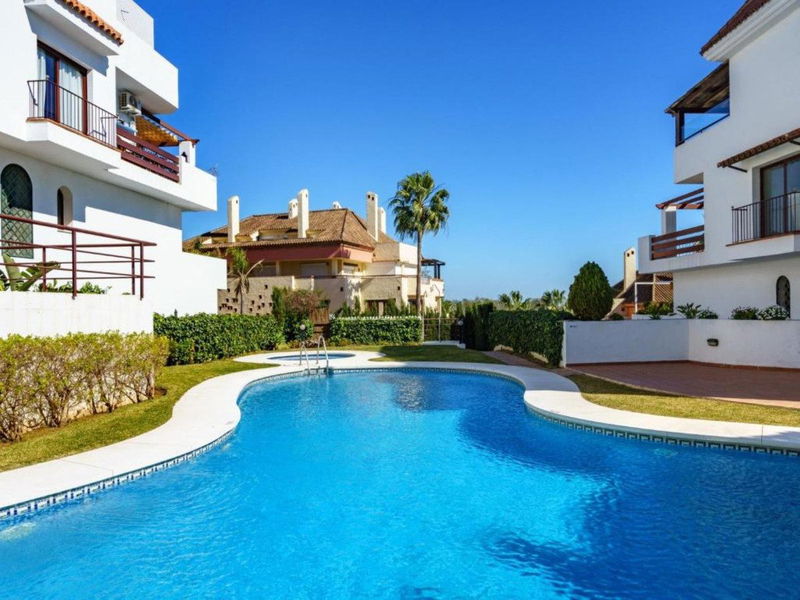 Middle Floor Apartment in Marbella, Costa del Sol – 2 beds – 550000 €
