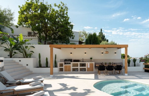 Detached Villa in Marbella, Costa del Sol – 4 beds – 1695000 € - photo 6 of 31