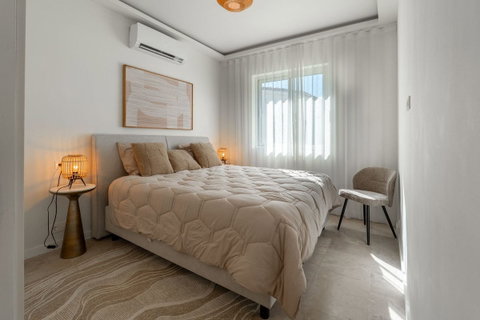 Detached Villa in Marbella, Costa del Sol – 4 beds – 1695000 € - photo 18 of 31