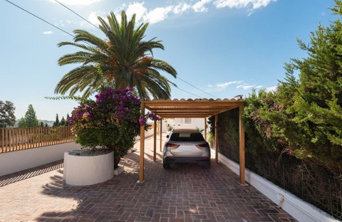 Detached Villa in Marbella, Costa del Sol – 4 beds – 1695000 € - photo 30 of 31