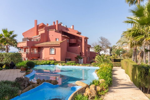 Ground Floor Apartment in Marbella, Costa del Sol – 3 beds – 675000 € - photo 21 of 30