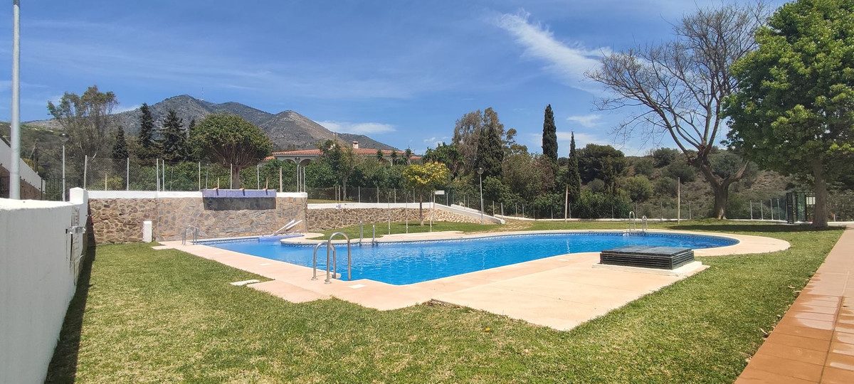 Penthouse in Benalmadena, Costa del Sol – 2 beds – 349000 € - photo 11 of 24