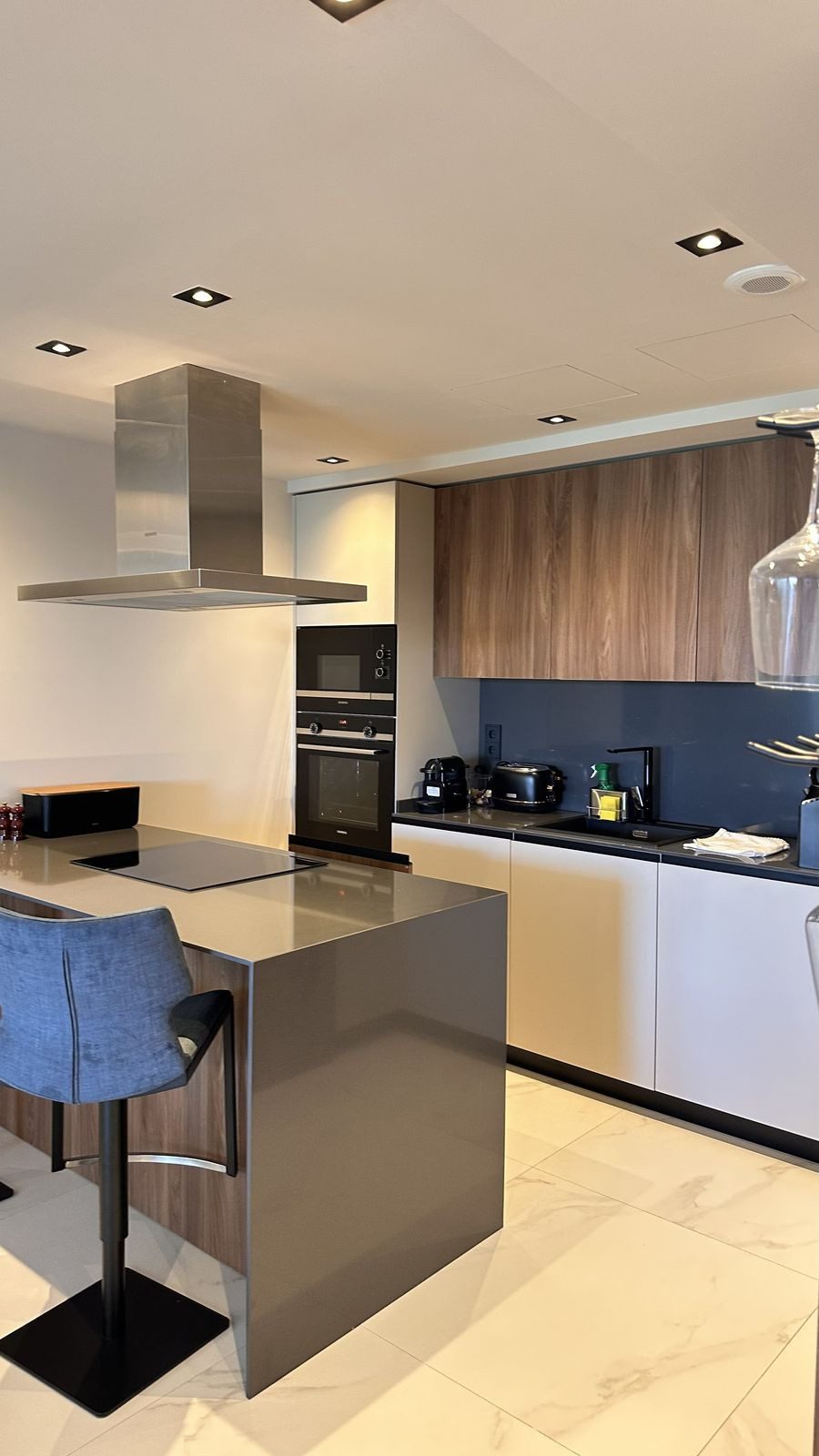 Middle Floor Apartment in Marbella, Costa del Sol – 3 beds – 1075000 € - photo 10 of 15