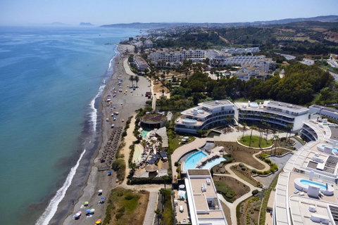 Middle Floor Apartment in Torremolinos, Costa del Sol – 4 beds – 1700000 € - photo 3 of 48