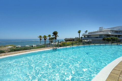Middle Floor Apartment in Torremolinos, Costa del Sol – 4 beds – 1700000 € - photo 38 of 48