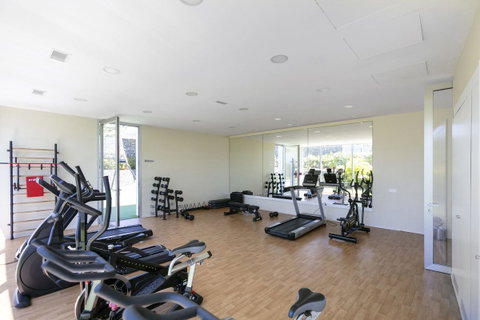 Middle Floor Apartment in Torremolinos, Costa del Sol – 4 beds – 1700000 € - photo 40 of 48