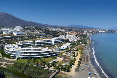 Middle Floor Apartment in Torremolinos, Costa del Sol – 4 beds – 1700000 € - photo 41 of 48