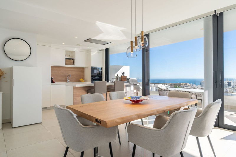 Middle Floor Apartment in Fuengirola, Costa del Sol – 3 beds – 789000 €