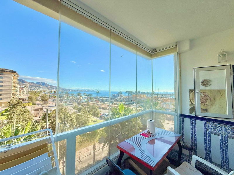 Middle Floor Apartment in Fuengirola, Costa del Sol – 1 beds – 285000 €