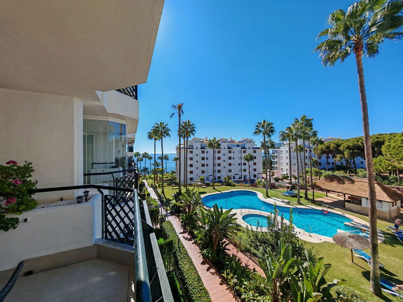 Middle Floor Apartment in Mijas, Costa del Sol – 2 beds – 535000 €