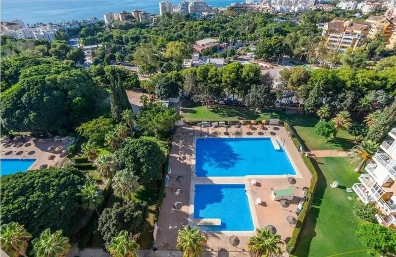 Middle Floor Apartment in Benalmadena, Costa del Sol – 1 beds – 240000 €